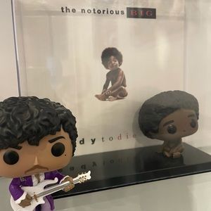 Meet your Posher, Pamela